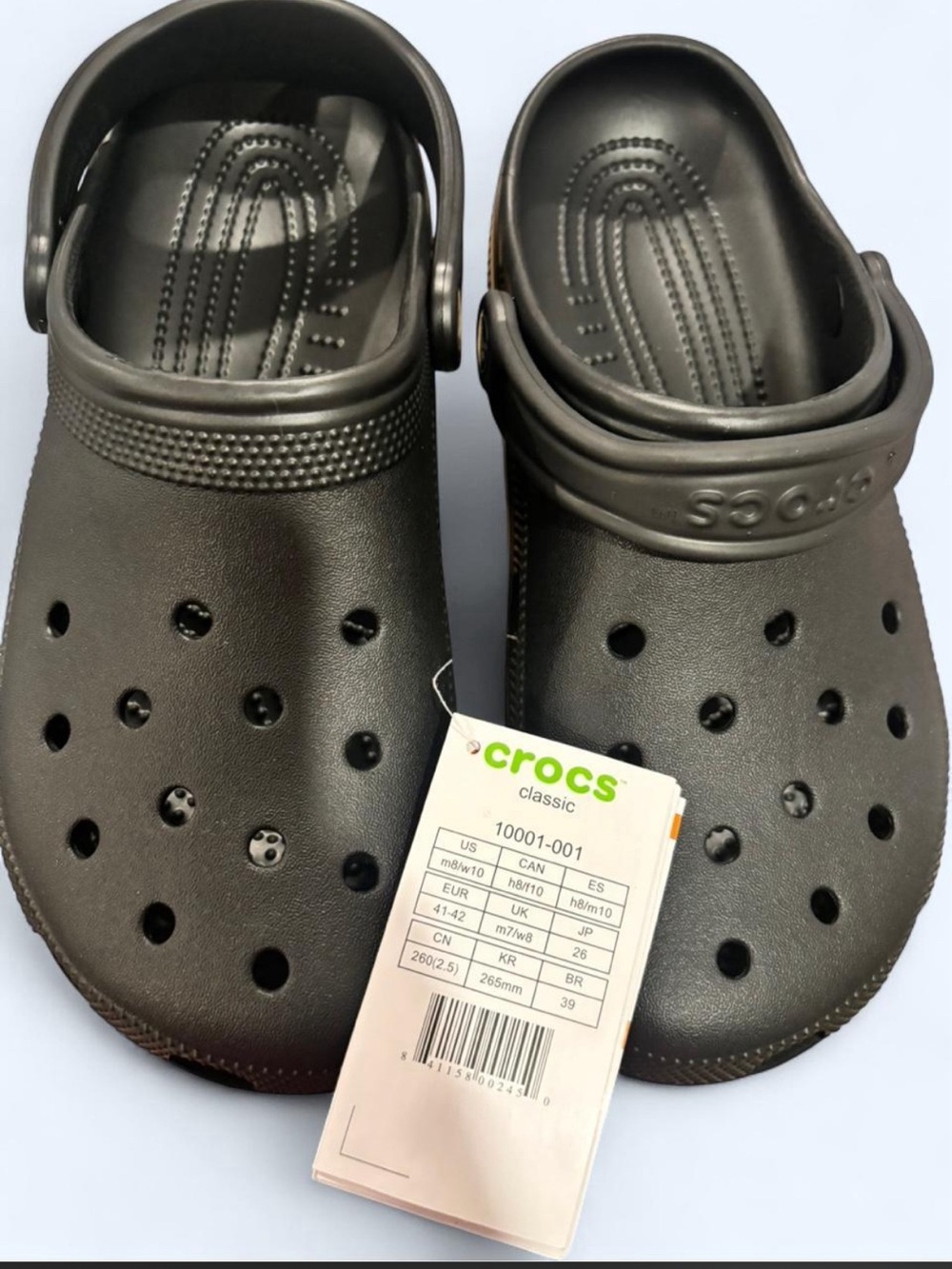 CROCS Classic Clog in Black
